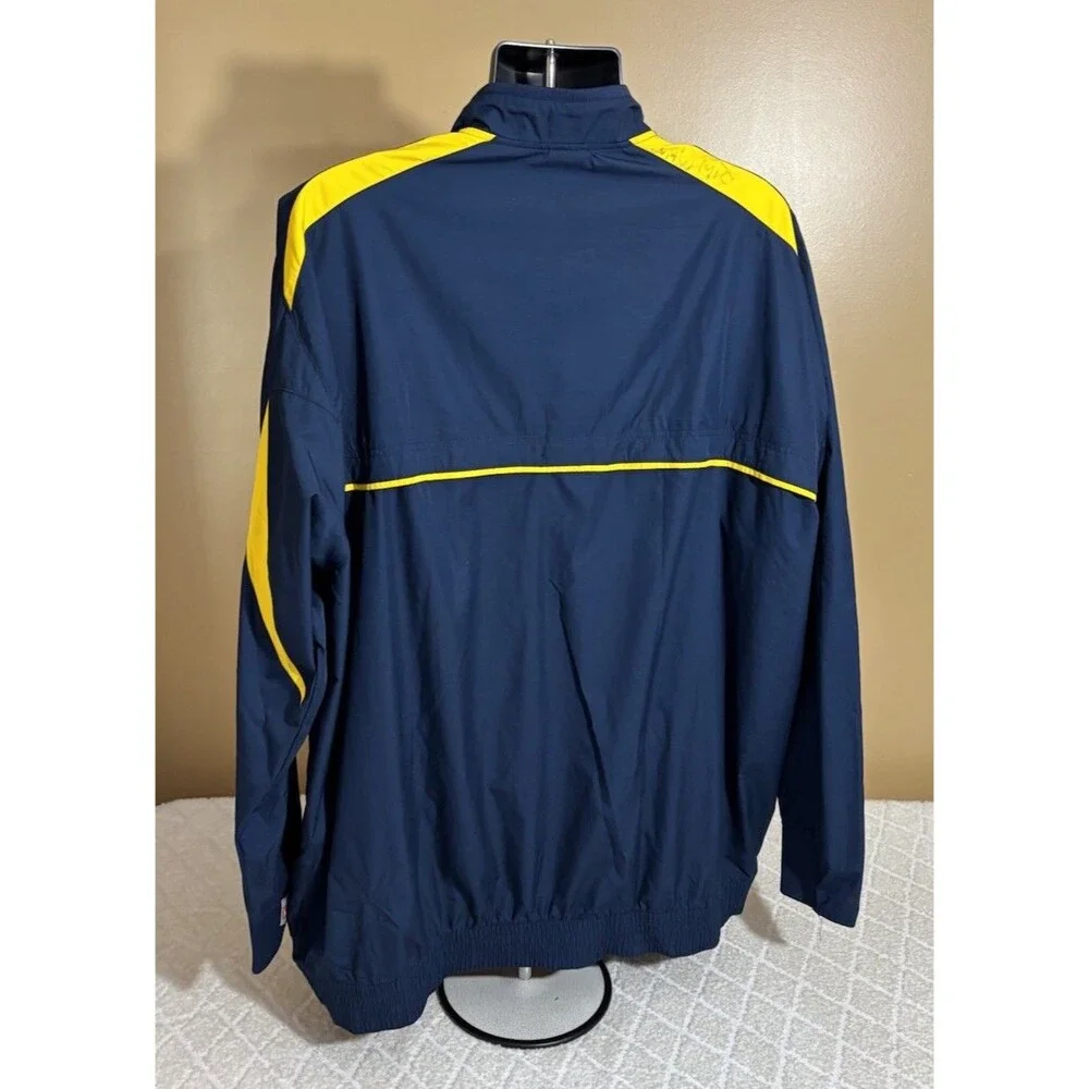 Nike stain back